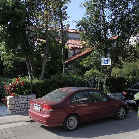 Apartments By The Sea Selce, Crikvenica - 2372 エクステリア 写真